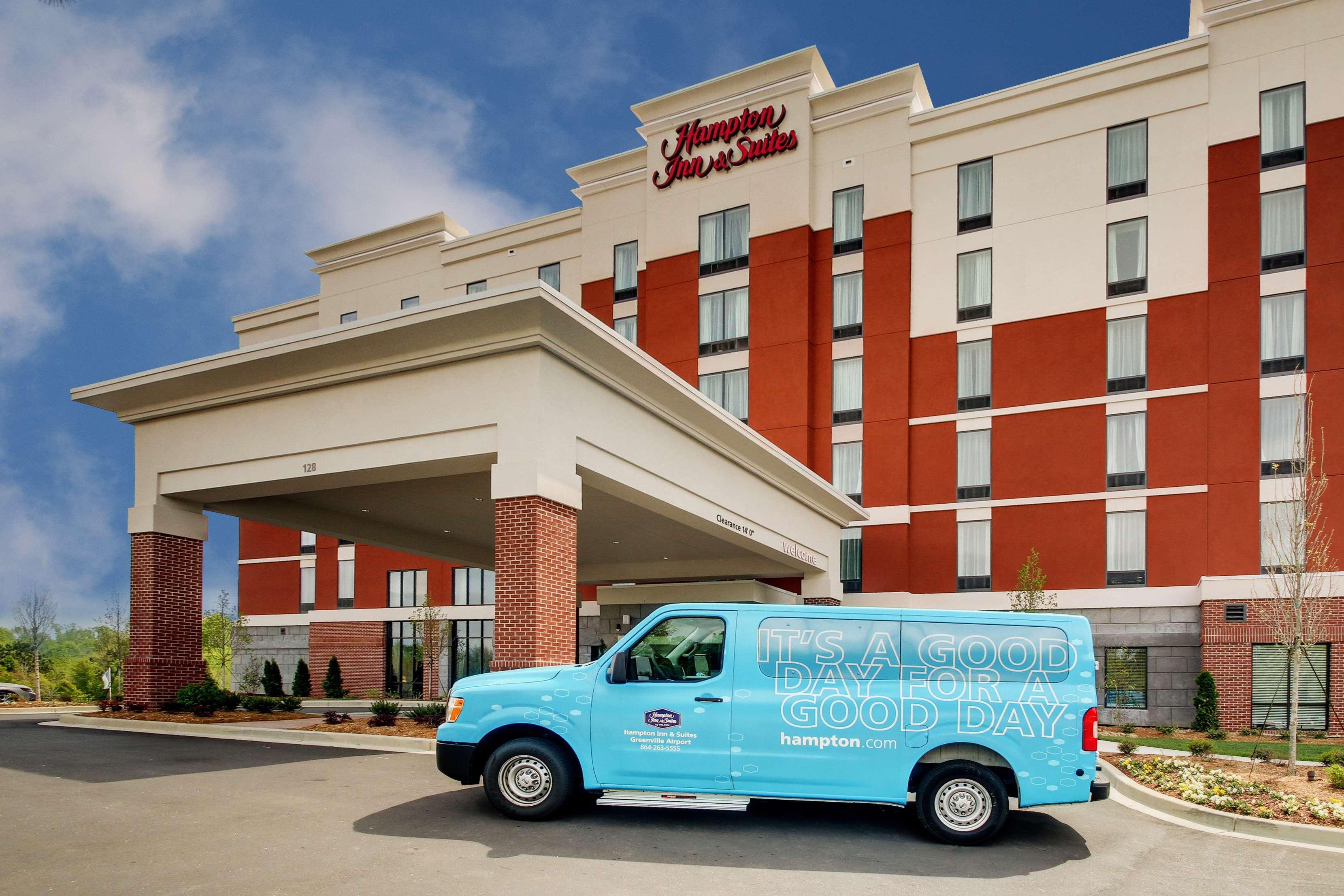 Hampton Inn & Suites Greenville Airport Exterior photo