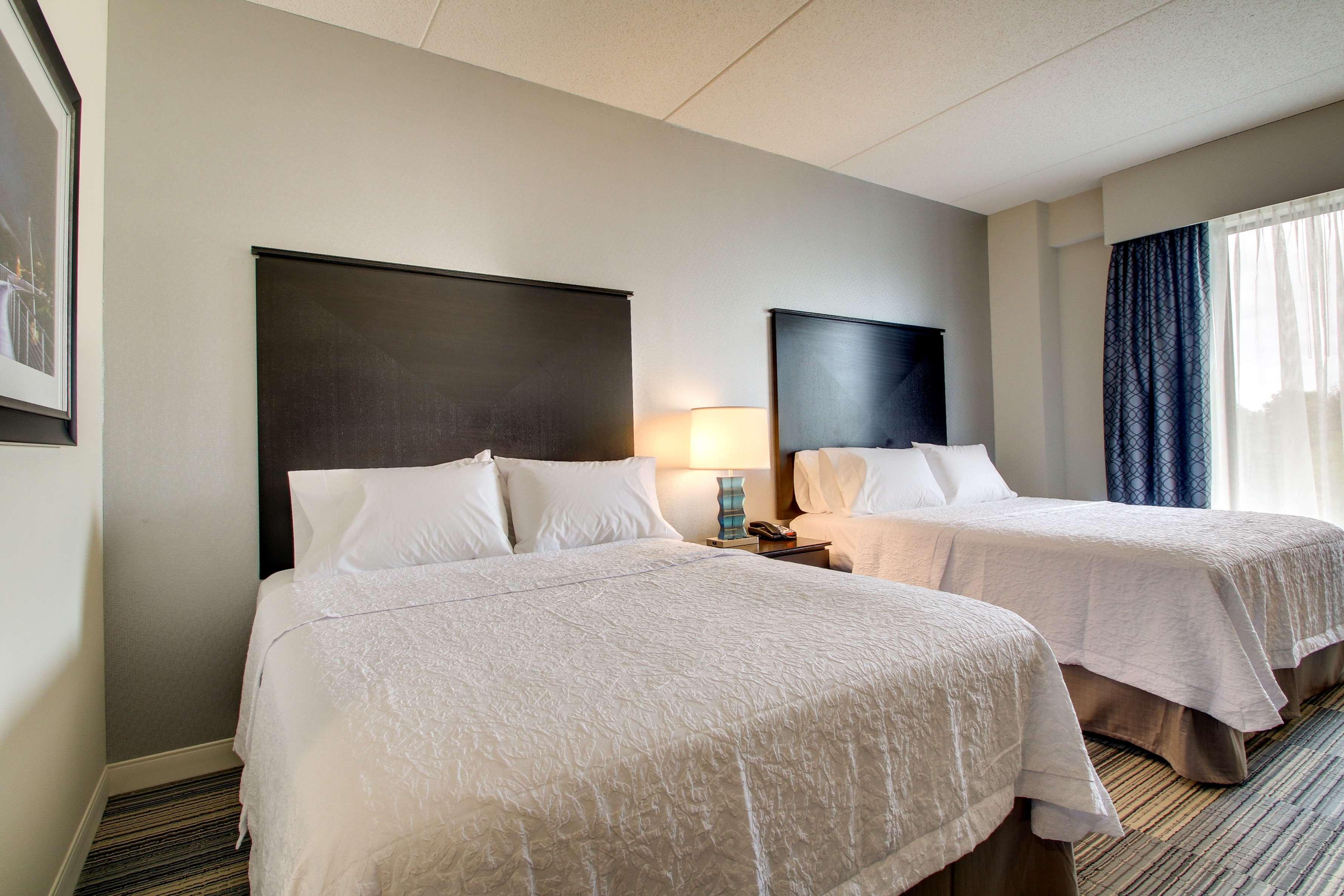 Hampton Inn & Suites Greenville Airport Exterior photo