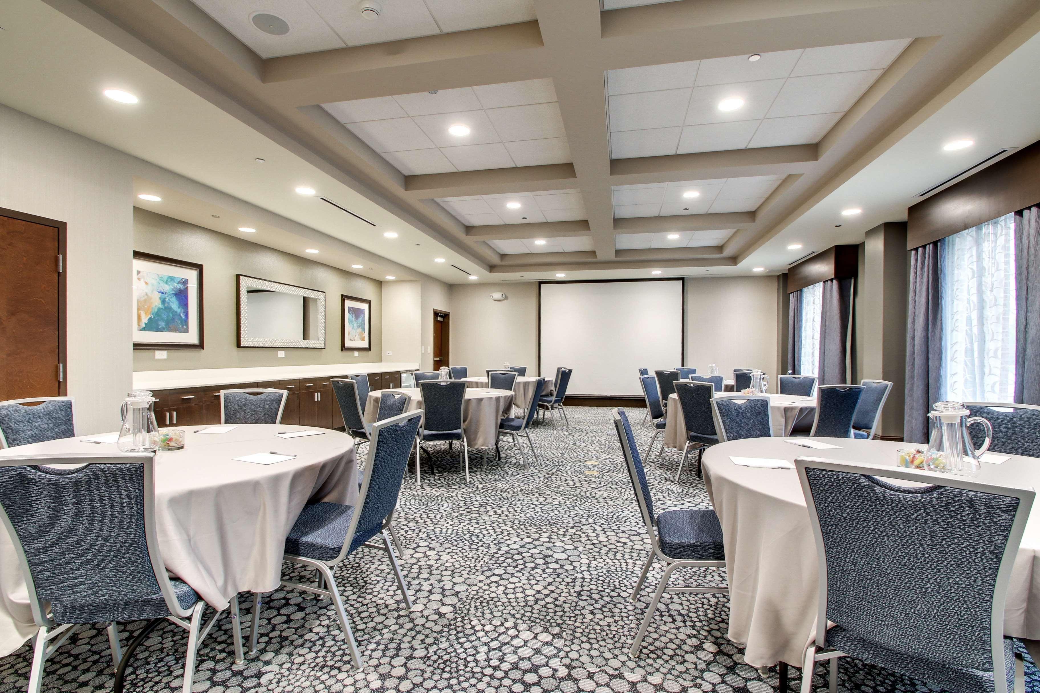 Hampton Inn & Suites Greenville Airport Exterior photo